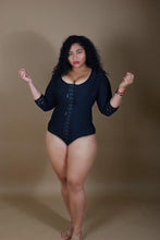 Cargar imagen en el visor de la galería, EMANA body faja tiras de broche