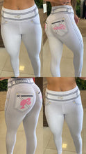 Cargar imagen en el visor de la galería, Barbie jeans blanco
