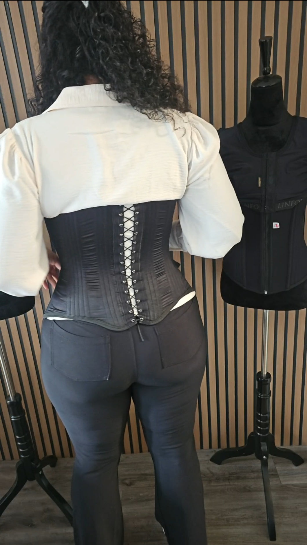 Corset dubai